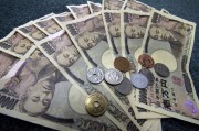人民币贬值亚洲货币(人民币贬值利于本国偿还外债吗)