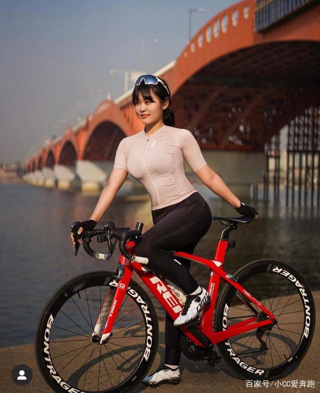 骑车人(骑车摔倒是什么兆头)