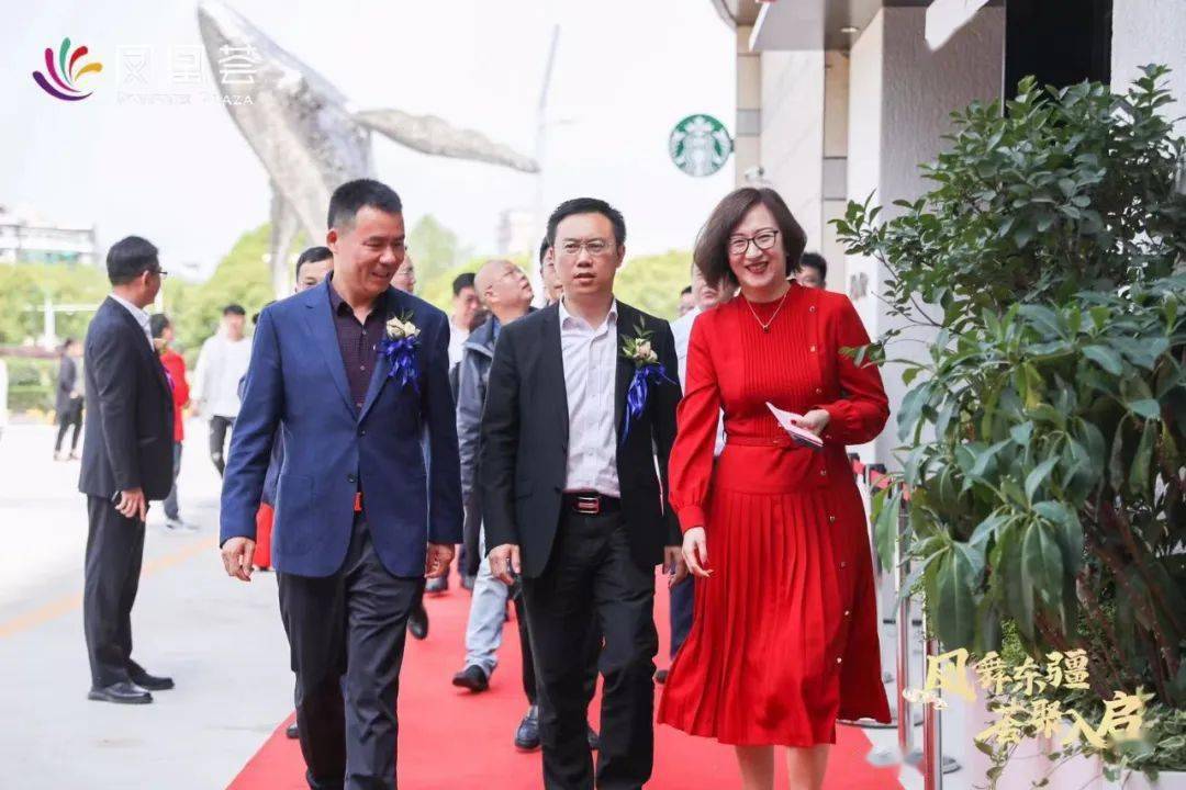 启东凤凰荟(启东凤凰荟华为专卖店电话)
